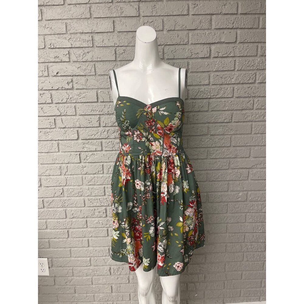 B.O.G Collection Women Spaghetti Strap Sweetheart Neckline Mini Dress Size L